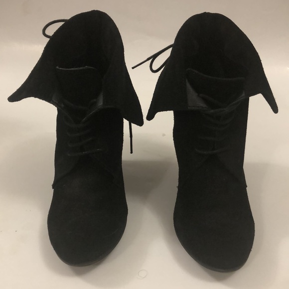 Zara 38 Black Suede Bootie Wedge Heel Wear it 2 ways wrap around laces Excellent - Picture 3 of 13